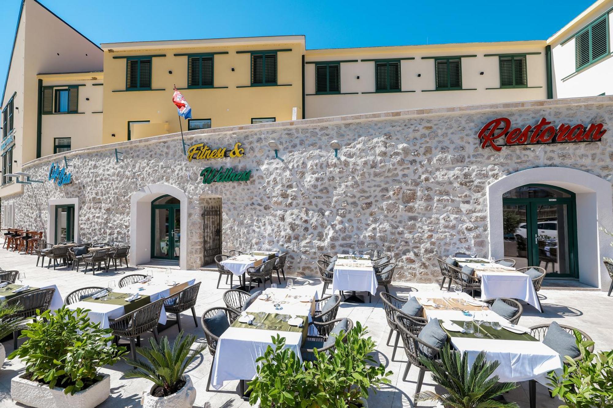 Hotel Kanjon Zrmanje Obrovac Dış mekan fotoğraf