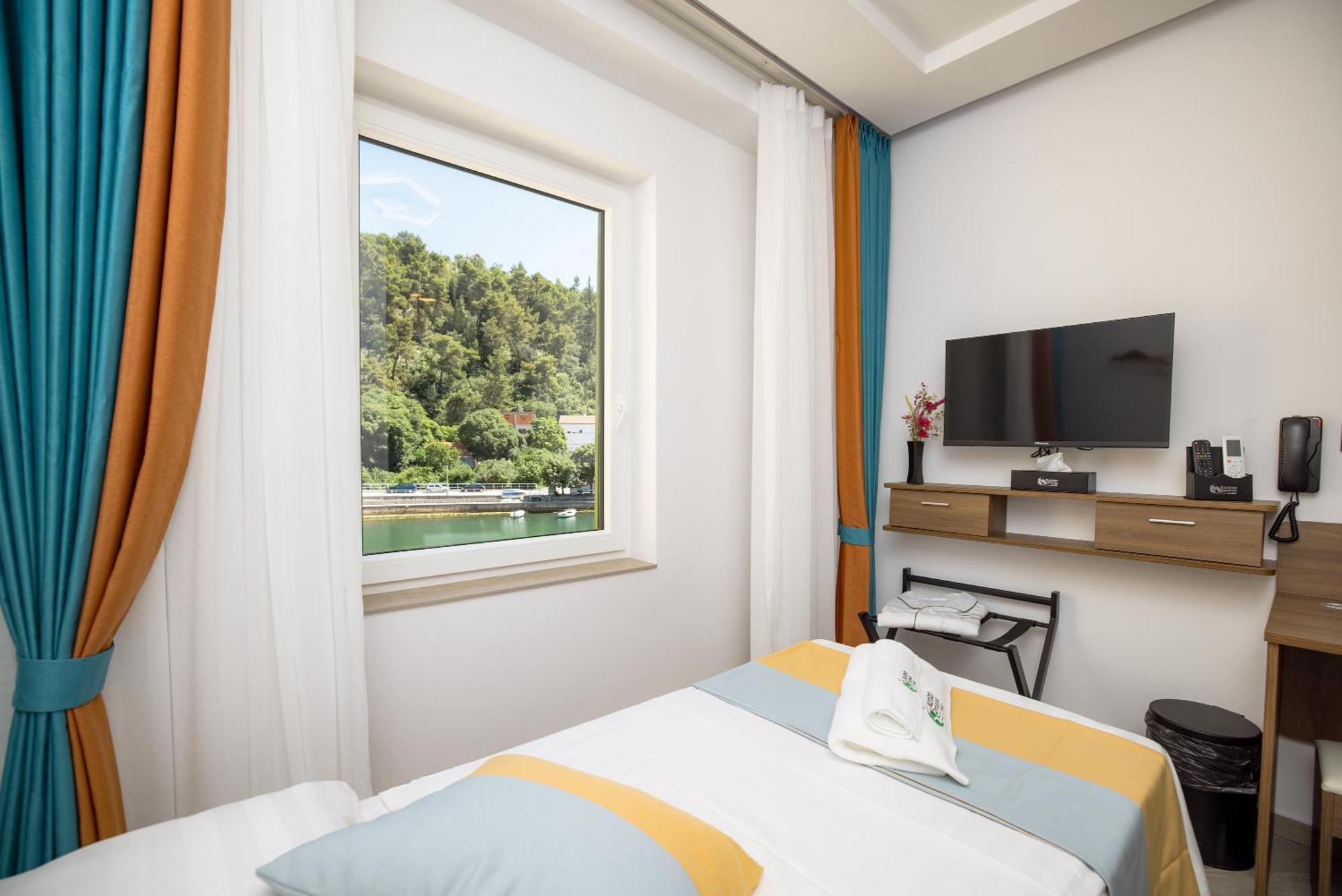 Hotel Kanjon Zrmanje Obrovac Dış mekan fotoğraf
