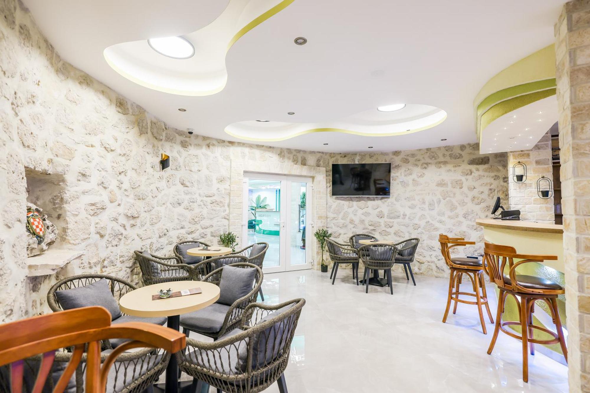 Hotel Kanjon Zrmanje Obrovac Dış mekan fotoğraf