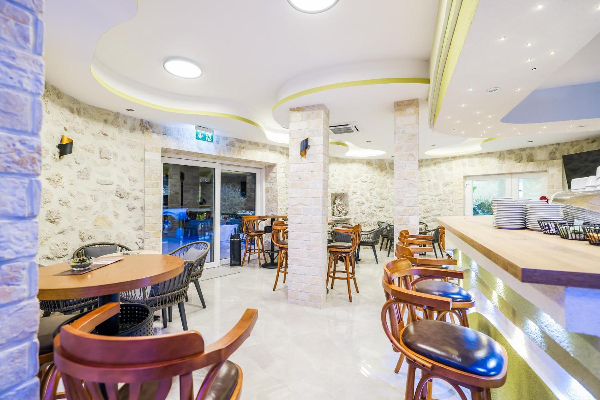 Hotel Kanjon Zrmanje Obrovac Dış mekan fotoğraf