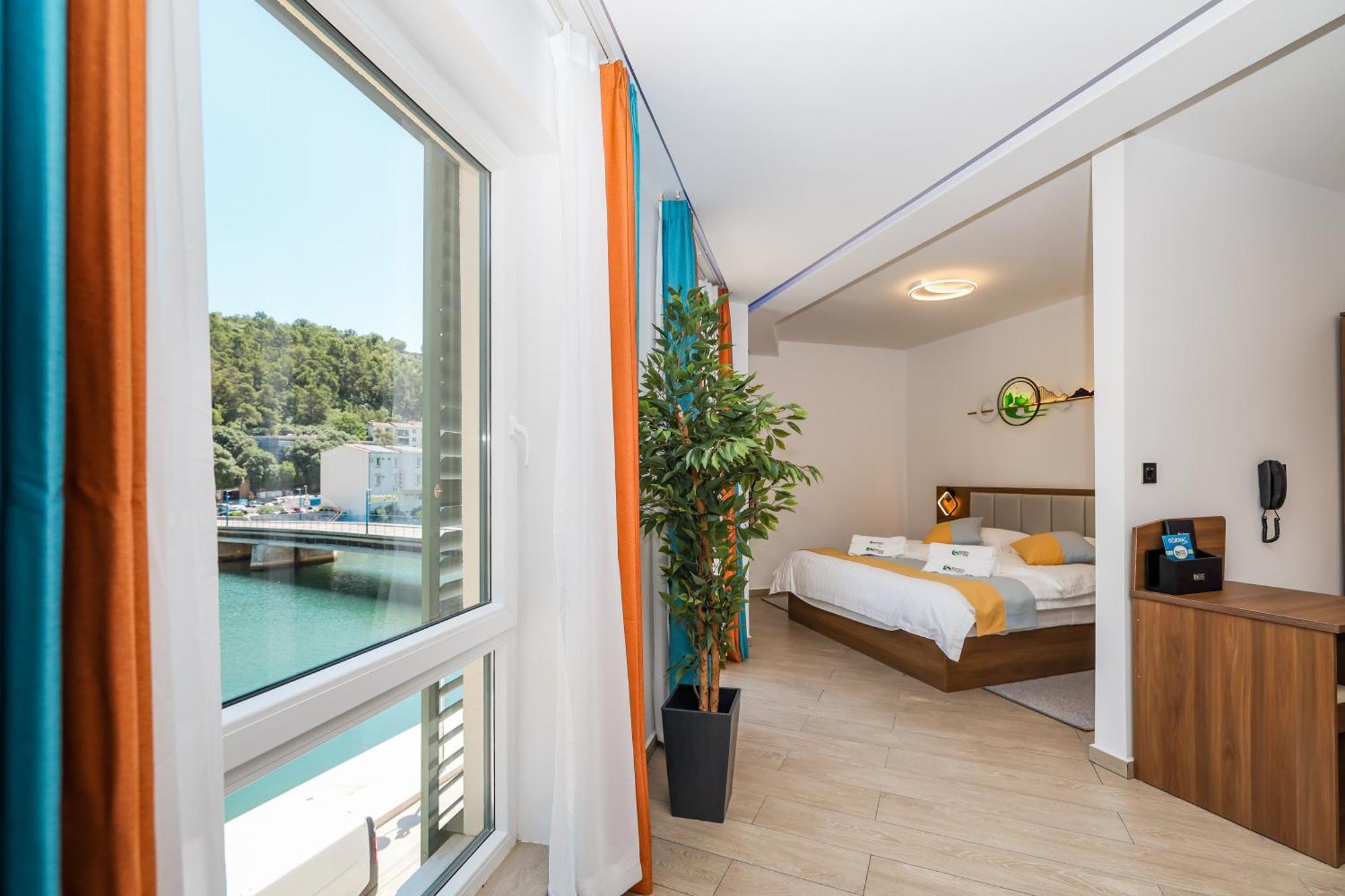 Hotel Kanjon Zrmanje Obrovac Dış mekan fotoğraf